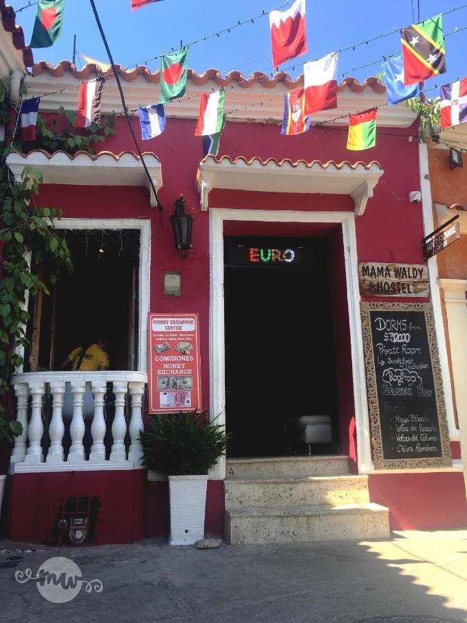 Mama Waldy * Cartagena
