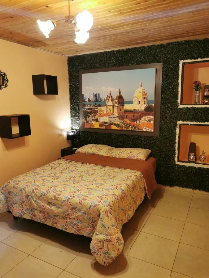 Mama Waldy Hostal Cartagena